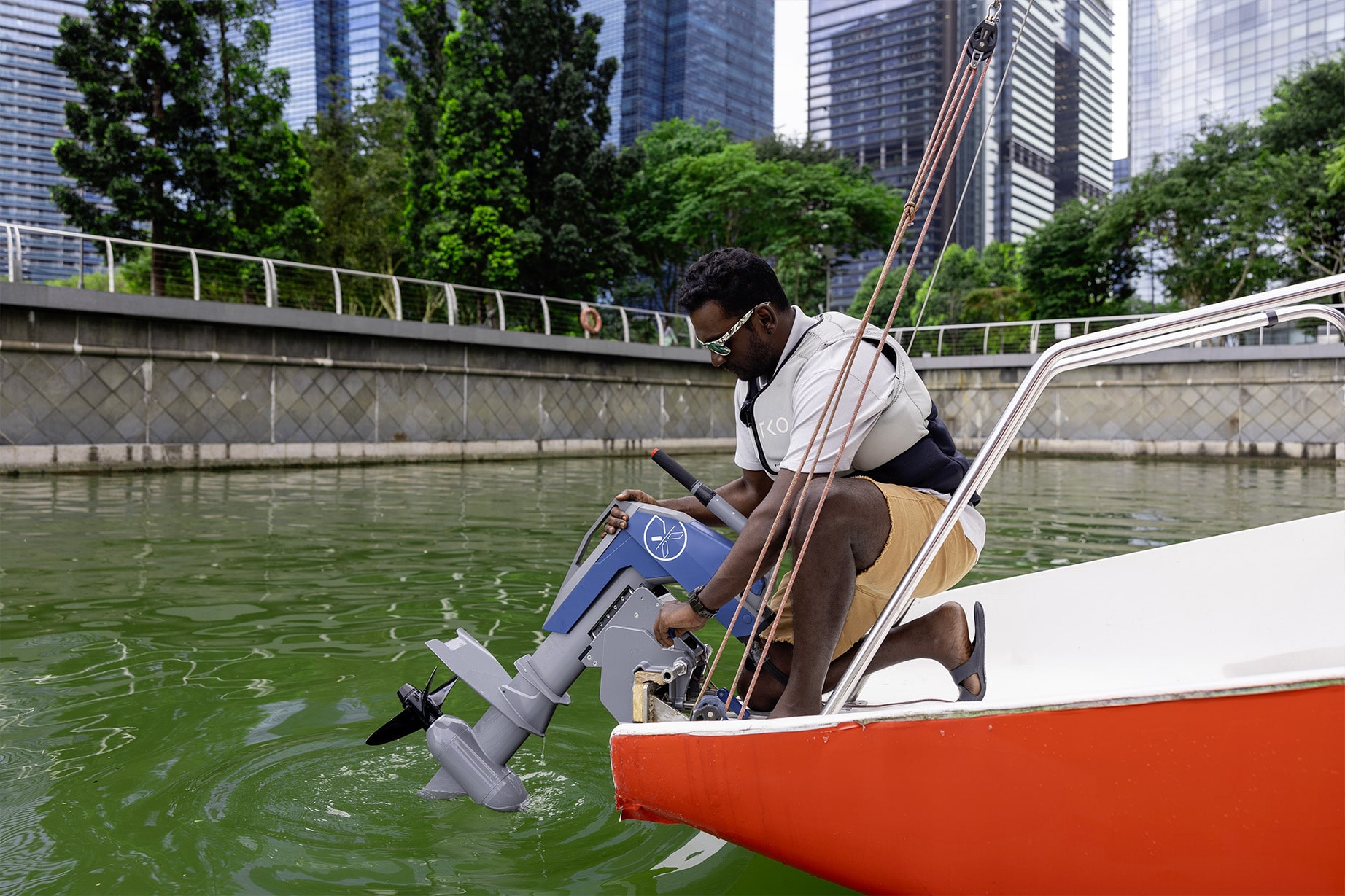 Moteur électrique hors bord Momentum